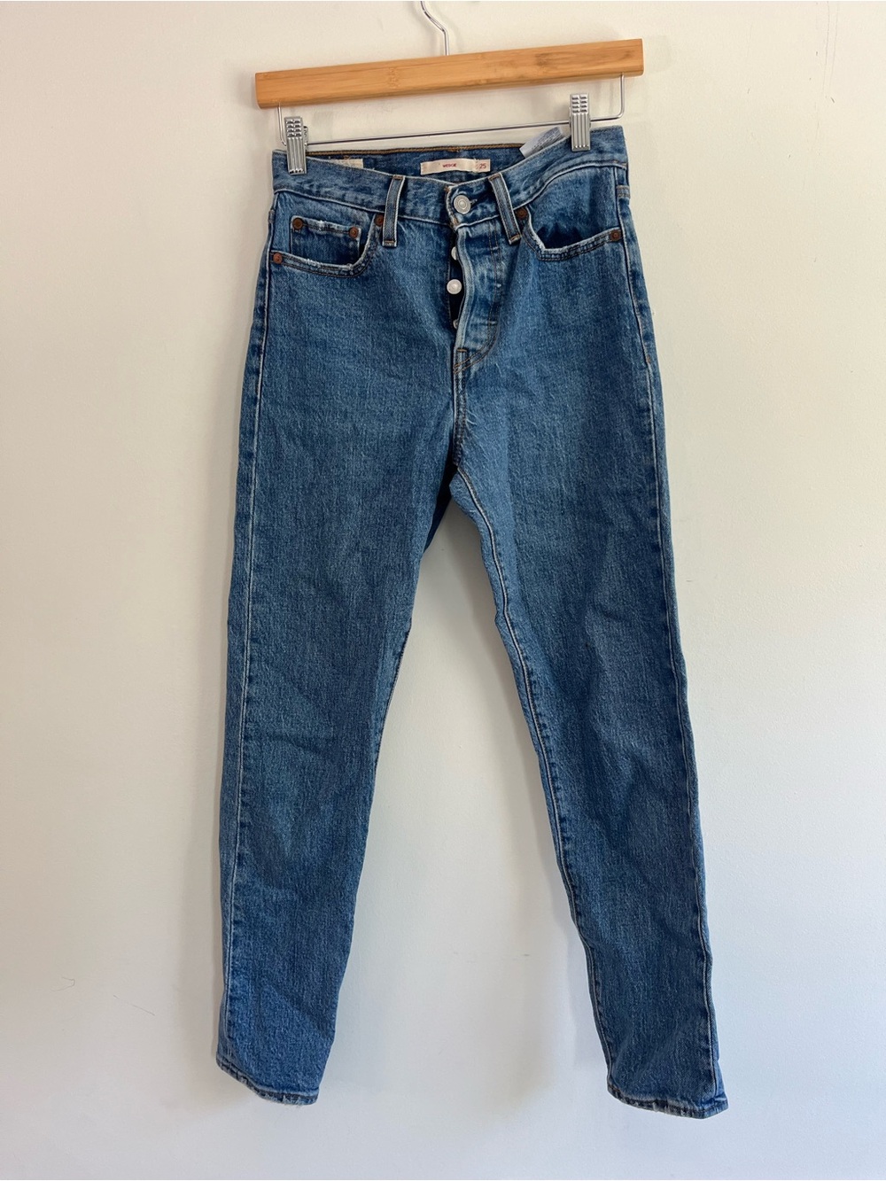Levi's High-Rise Wedgie Blue Button-Fly Women's Jeans 25